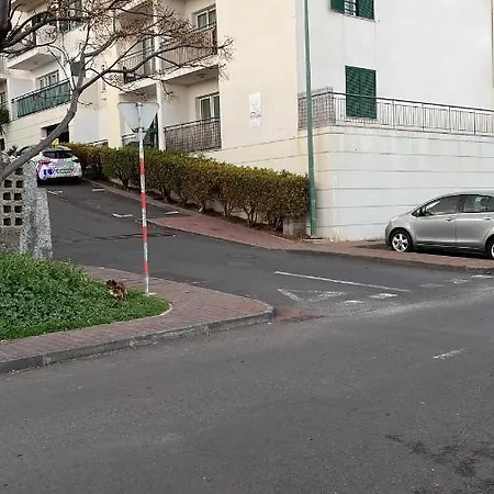 Refugio Garajau Madeira アパート